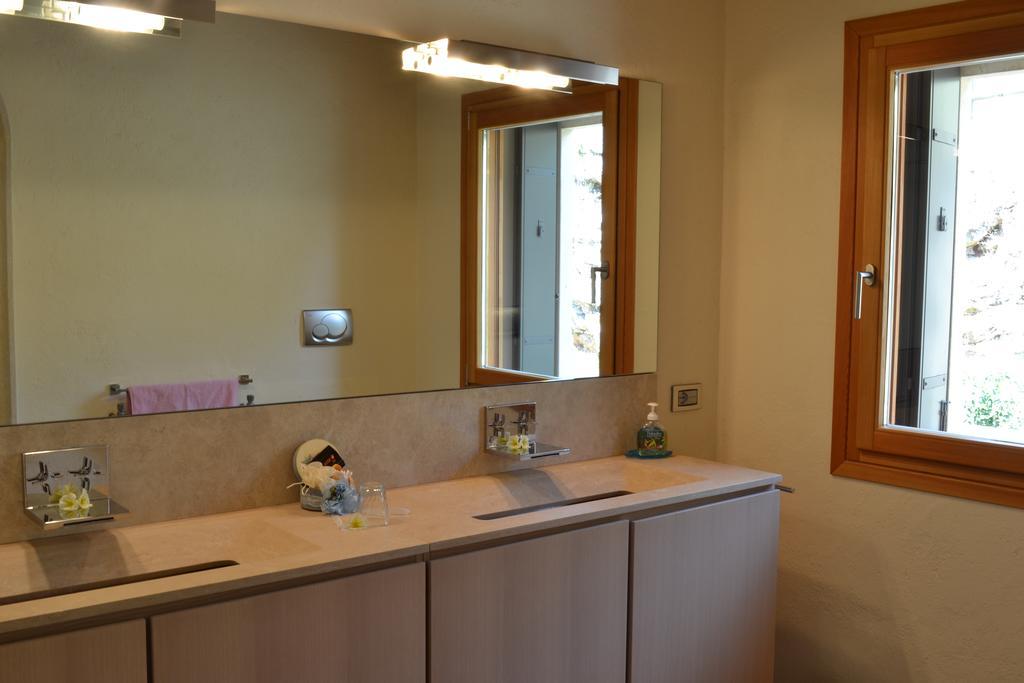 Casale La Rocchetta Bed & Breakfast ลูนิโก ภายนอก รูปภาพ